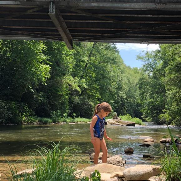 Meet your Posher, Monica - Picture 1 of 1